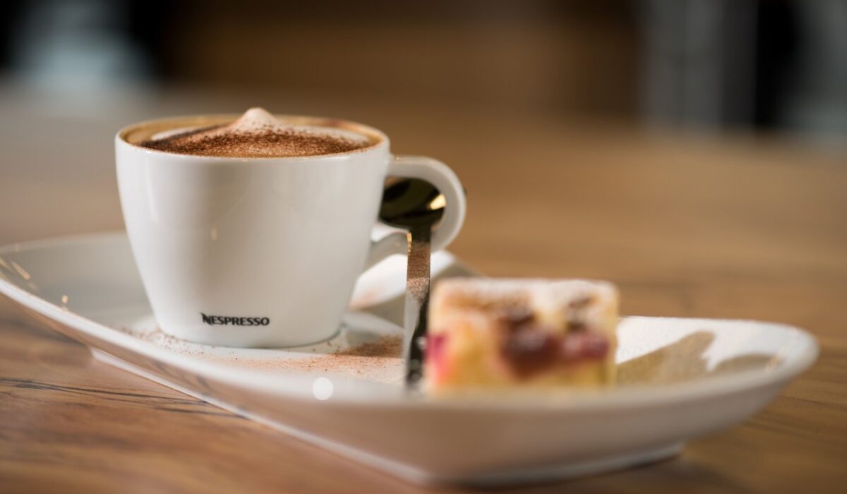 food_kaffeekuchen_dsc_7330.jpg__1500x3000_q85_subsampling-2