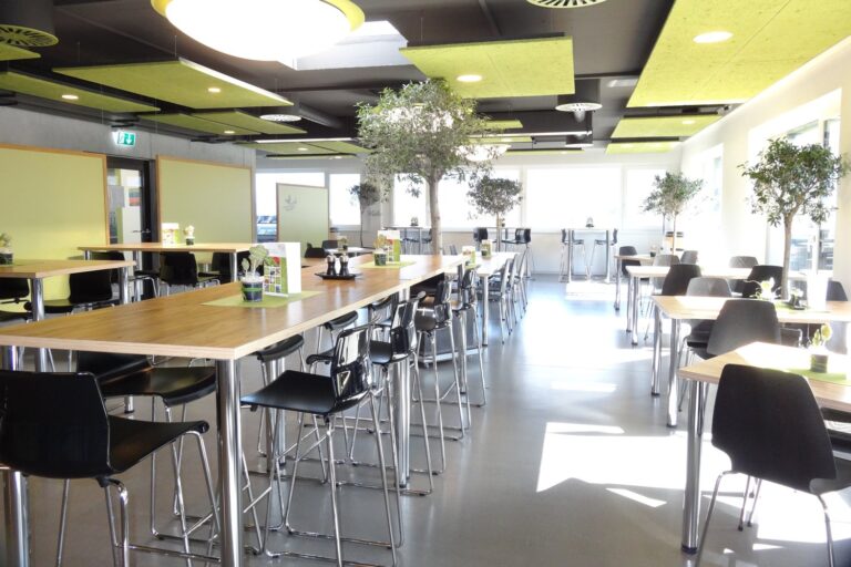 restaurant_dsc07663_BNJ9usb.jpg__1500x3000_q85_subsampling-2