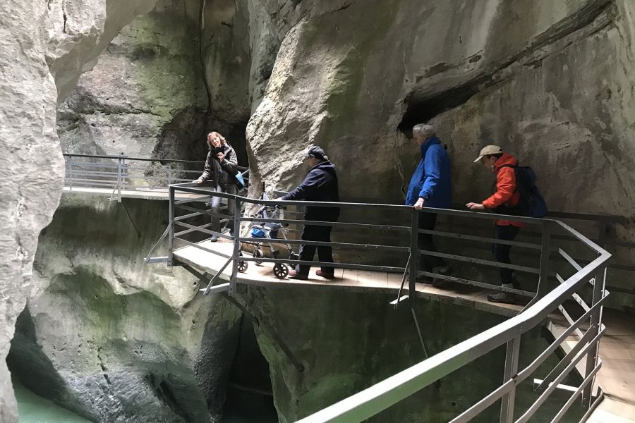 betreute_ferien_1.jpg__1500x3000_q85_subsampling-2