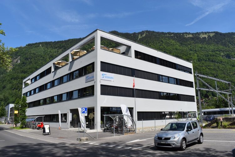 zentrum_neue_beschriftung_dsc_0619.jpg__1500x3000_q85_subsampling-2